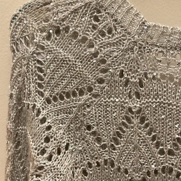 Studio Y Silver Sequins Embellished. Size Small - Picture 9 of 14